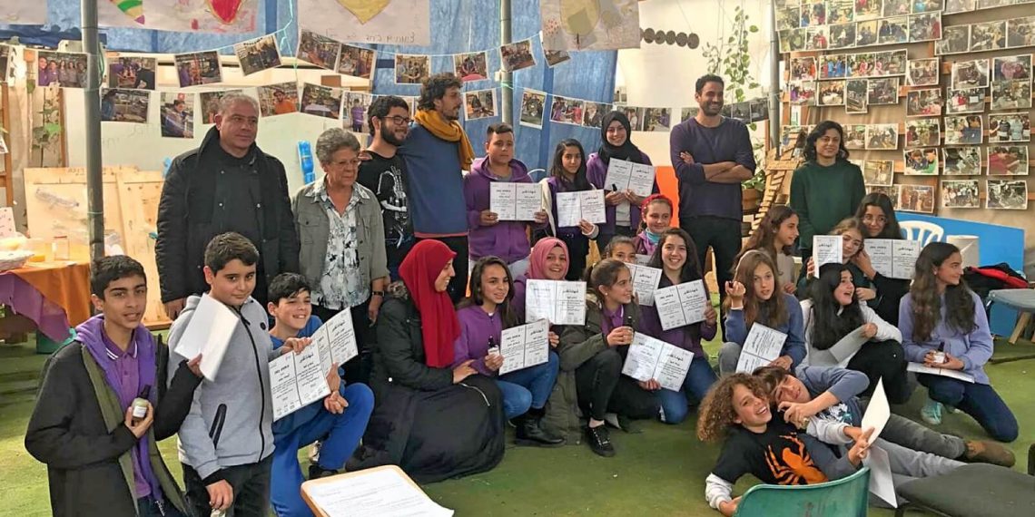 תלמידי חריש וברטעה בחממת עין שמר