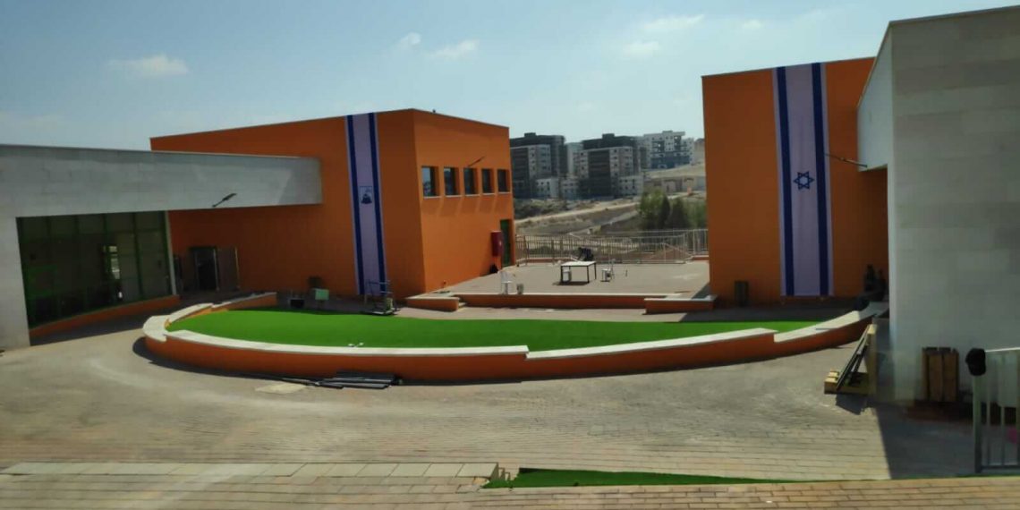 תיכון פסגות אמיר חריש