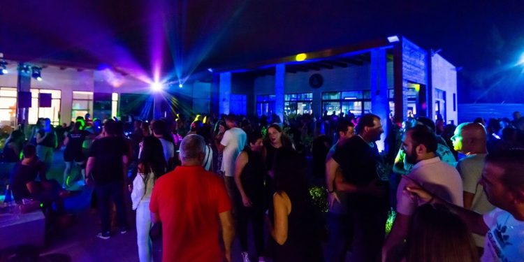 מסיבה שיתופית בחריש