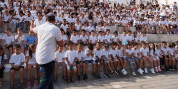 טקס פתיחת שנת לימודים בבית הספר הממלכתי החדש