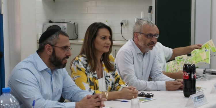 דרייפוס שאשא ביטון קשת