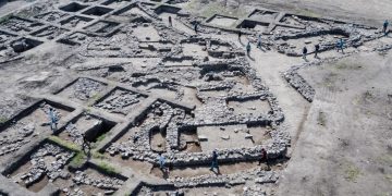 סמוך לחריש התגלתה עיר בת 5000 שנה: "עיר קוסמופוליטית ומתוכננת שחיו בה אלפי אנשים"