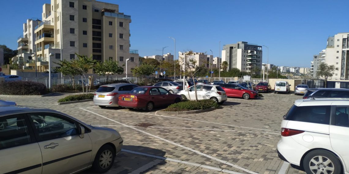 חנייה ברחוב זית חריש