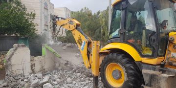 מסתורי האשפה בגמלא