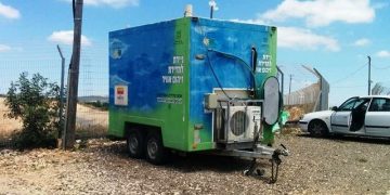 ניידת ניטור אוויר שהיתה מוצבת בחריש. צילום: המשרד להגנת הסביבה