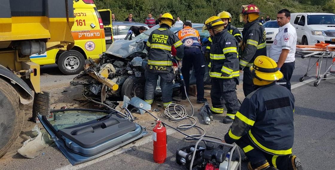 צוותי כב"ה תאונת דרכים צומת עירון