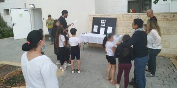 טקס אינטימי לציון יום השואה