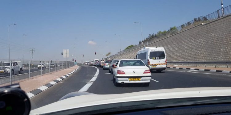 פקק תנועה ארז ולדמן לא לציין קרדיט