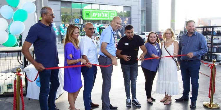 דור אלון תחנת דלק השקה