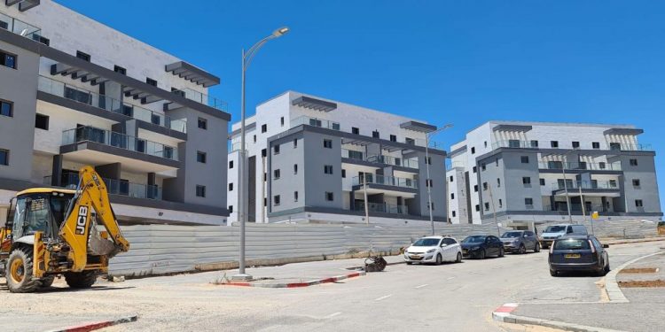 ספיר בחריש לירז לוי לדל