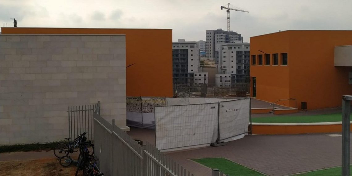 מחיצה בחזון שמעון