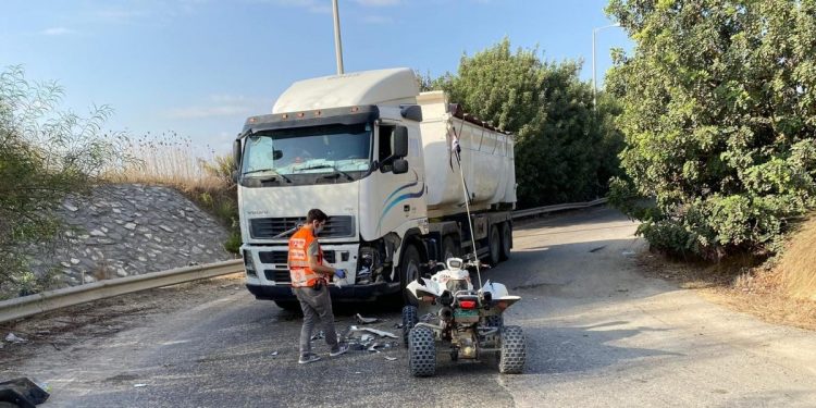 תאונת דרכים משאית טרקטורון