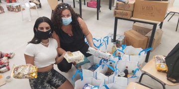 מימין: מגי שמש ואמילי גוטגולד 'אתגרי העתיד'