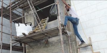 פועל אתר בנייה המוסד לבטיחות ולגיהות