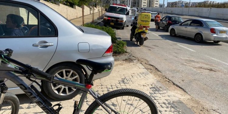 רחוב שוהם: רוכב אופניים נחבל בראשו