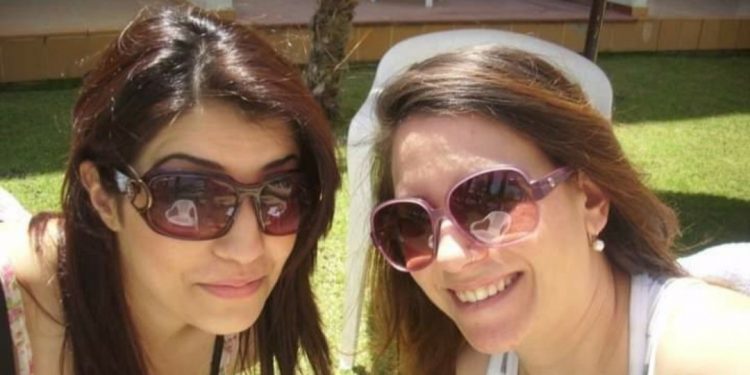 מימין: שירן איתן ודיאנה רז