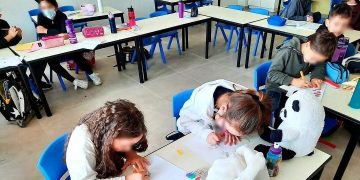 כיתה בית ספר תלמידים לימודים צילום דוברת עיריית חריש (2)