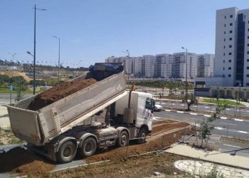 עבודות להקמת אנטנה האנטנה הסלולרית