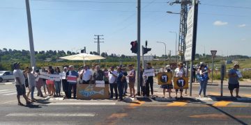 הפגנה מבצע שומר החומות, צומת מגב אורן שפילמן