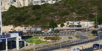 תורן אנטנה סלולרית כיכר הזיתים