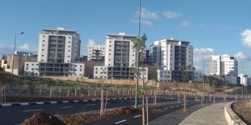 כביש גישה לשכונת הפרחים