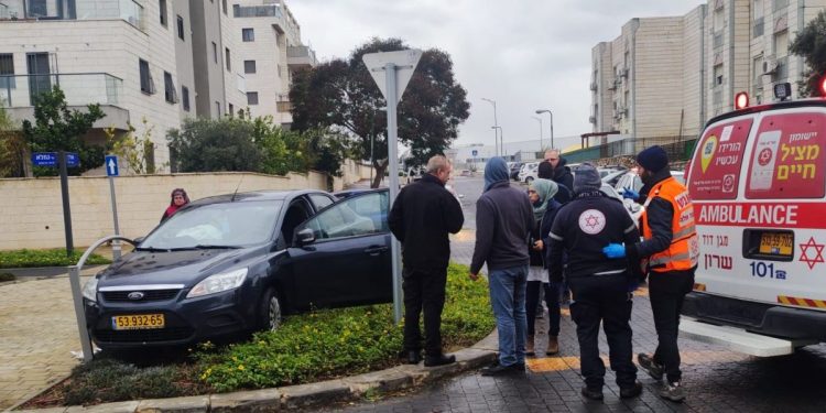 רחוב גמלא: נהגת נפצעה באורח קל