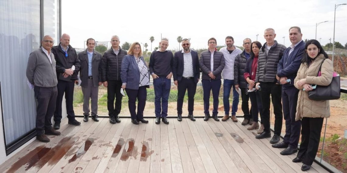 ביקור מנכ"ל משרד ראש הממשלה בחריש פברואר 2022 החלטת ממשלה צילום: עמוס לוזון צלמים