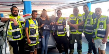 קניון MORE: התינוק ננעל ברכב